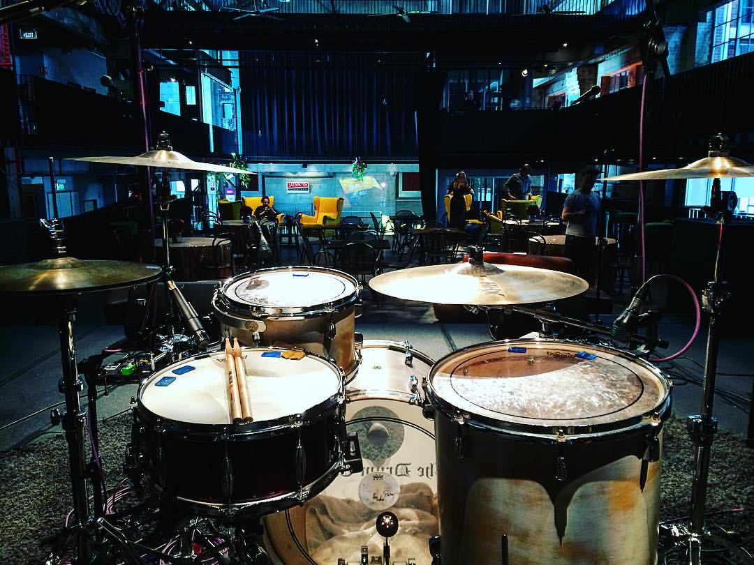 Set up and checked for the Chris Pickering gig at the BRISBANE POWERHOUSE this...