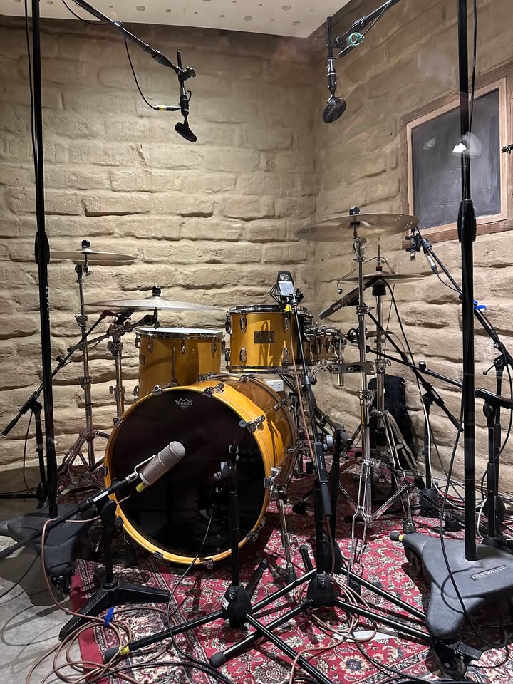 Good times recording a new single with Mantis and the Prayer at Rolling Stock...